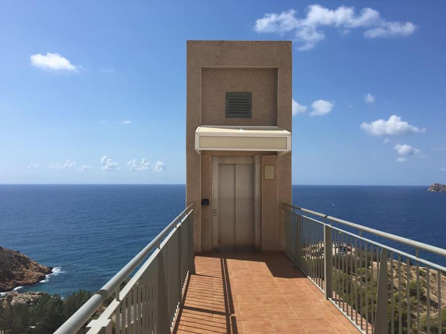 Piso En La Primera Linea Del Mar Con 2 Apartment