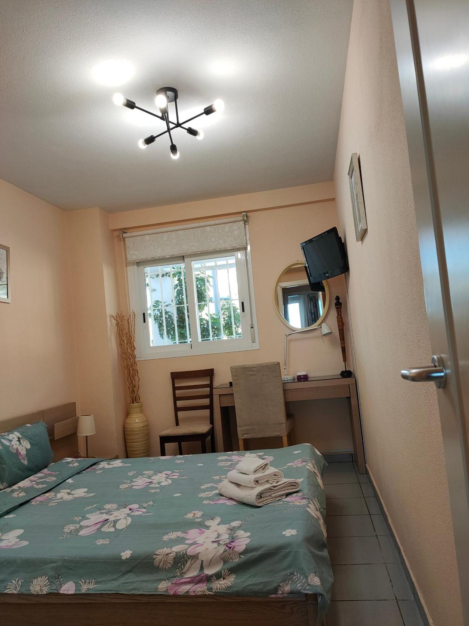 Apartment Piso En La Primera Linea Del Mar Con 2 *